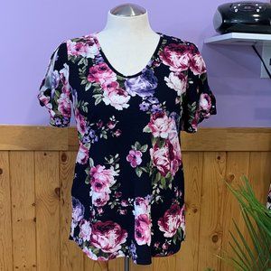 42pops Short Sleeved Cold Shoulder Floral Blouse